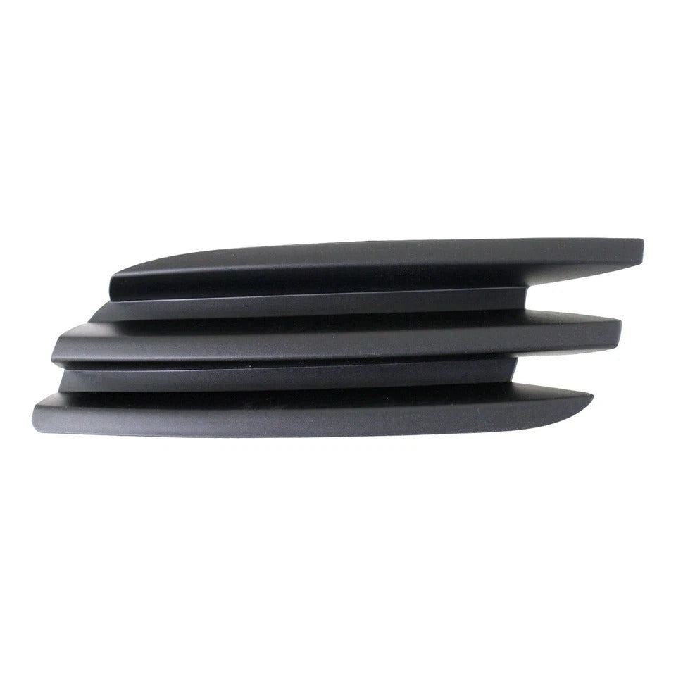 New Fog Light Covers Driver & Passenger Side Lower LH RH For Chrysler Pair Set of 2