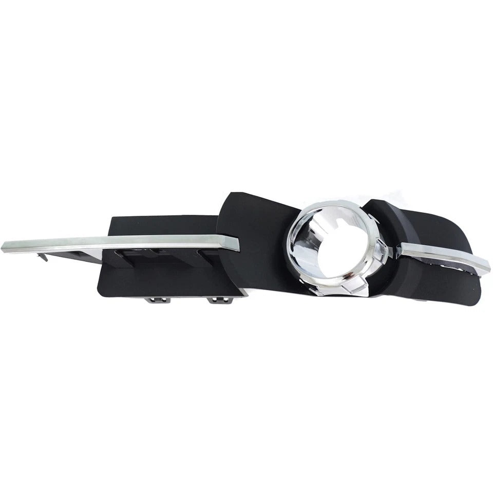 New Fog Light Trim For 2008-2012 Chevy Malibu Left & Right Black and Chrome Set 2Pc