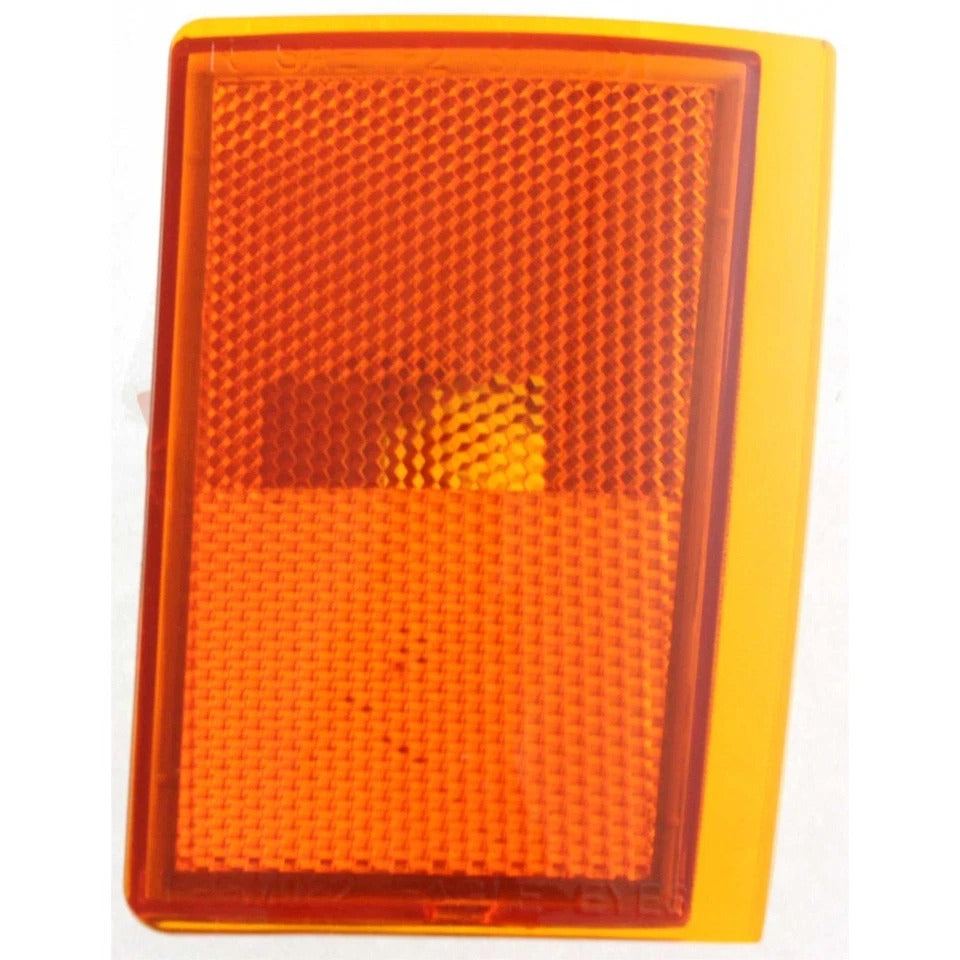 For 1992-1993 Chevy C1500, 2500 Marker Light Driver and Passenger Side Pair